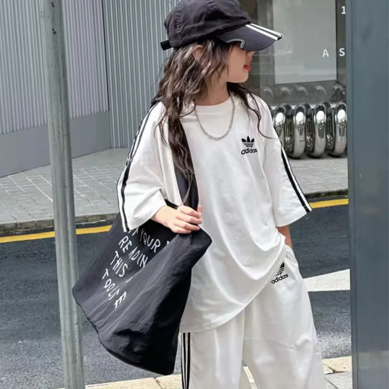 【100-150cm】オシャレ度高め 人気筋商品 ファッション 合わせやすい カジュアル  女の子 半袖 Ｔシャツ