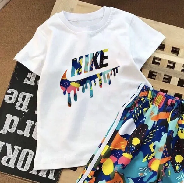 【90-160cm】二点セット 単品注文可 大活躍 合わせやすい スポーツ 着心地いい Tシャツ+ショートパンツ セットアップ