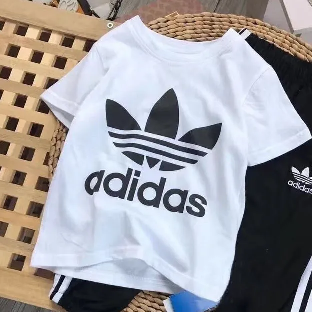 【100-160cm】二点セット 単品注文可 人気爆発中 トレンド アルファベット 着心地良い Tシャツ+ショートパンツ セットアップ
