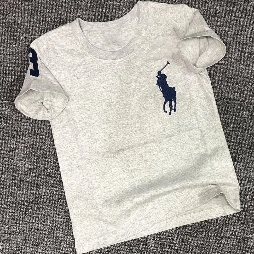 【90-160cm】今季大注目 シンプル 着心地良い 合わせやすい トレンド 人気 Tシャツ