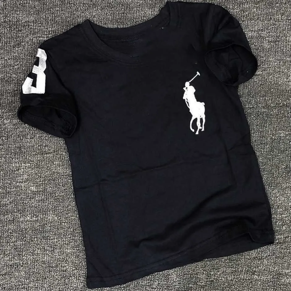 【90-160cm】今季大注目 シンプル 着心地良い 合わせやすい トレンド 人気 Tシャツ