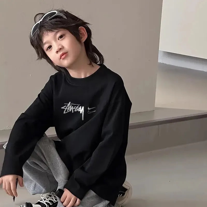 【90-160cm】好評発売中 トレンド アルファベット 定番 カジュアル 合わせやすい 長袖 Tシャツ