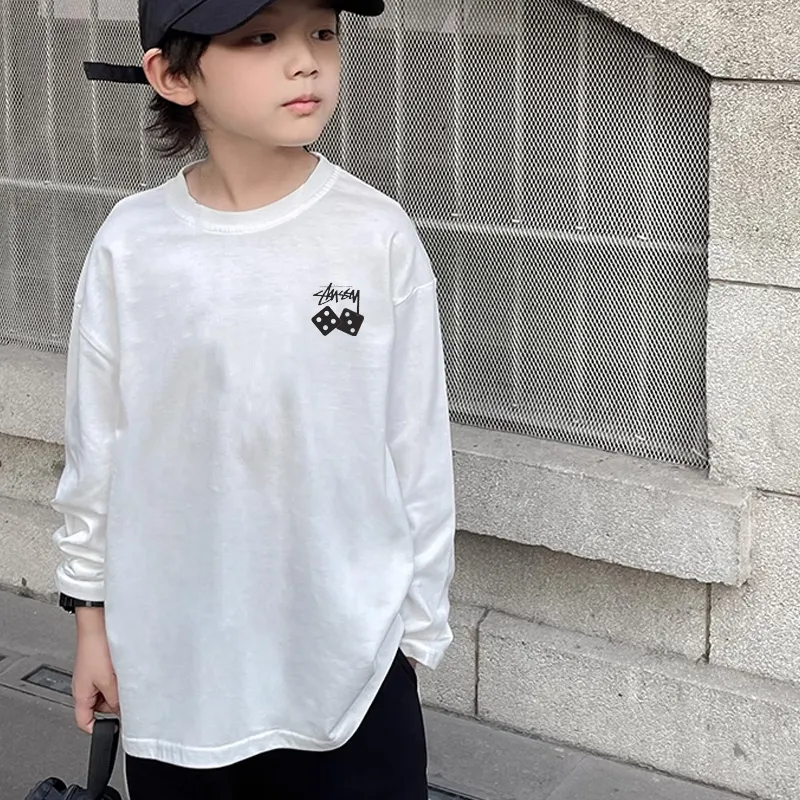 【90-160cm】絶対欲しい! 合わせやすい カッコイイ シンプル 着心地良い 男の子 長袖 Tシャツ