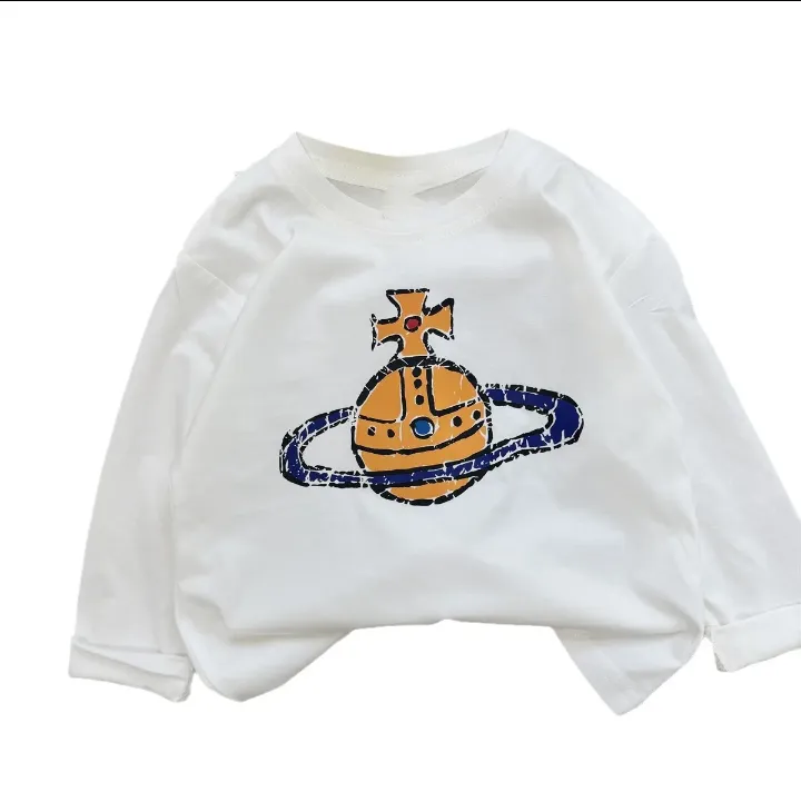 【90-140cm】今季も大流行‼シンプル カジュアル カッコイイ トップス 男の子 女の子 長袖Tシャツ
