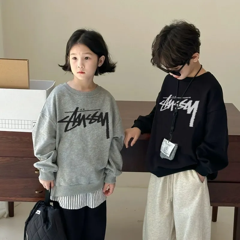【90-160cm】今季注目‼シンプル カジュアル カッコイイ トップス 男の子 女の子 トレーナー