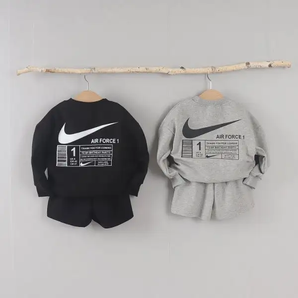 【90-160cm】二点セット シンプル 着心地良い定番 ルーズ トレーナー+ショートパンツ セットアップ