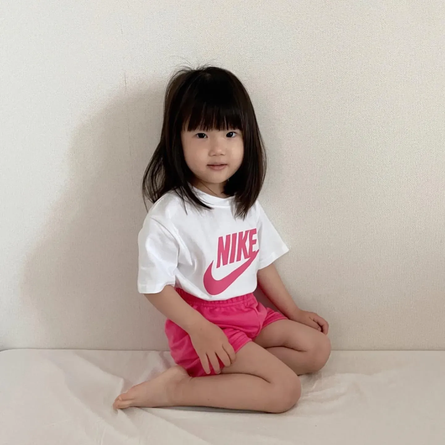 【80-150cm】二点セット 可愛い 定番 人気 ルーズ おしゃれ 半袖 Tシャツ+ショートパンツ セットアップ