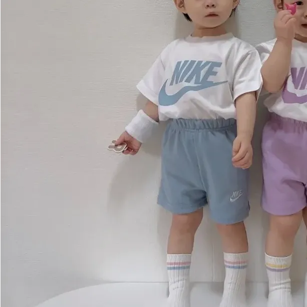 【80-150cm】二点セット 可愛い 定番 人気 ルーズ おしゃれ 半袖 Tシャツ+ショートパンツ セットアップ