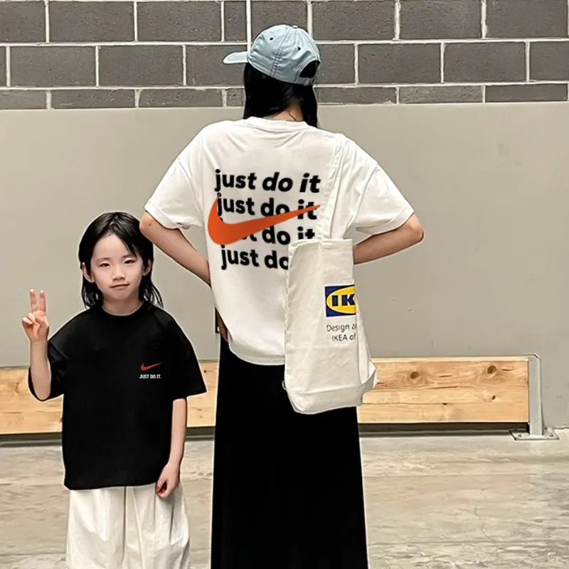 【90-160cm+親サイズ】元気いっぱい 大活躍 アルファベット 着やすい 親子ペア 半袖 Tシャツ