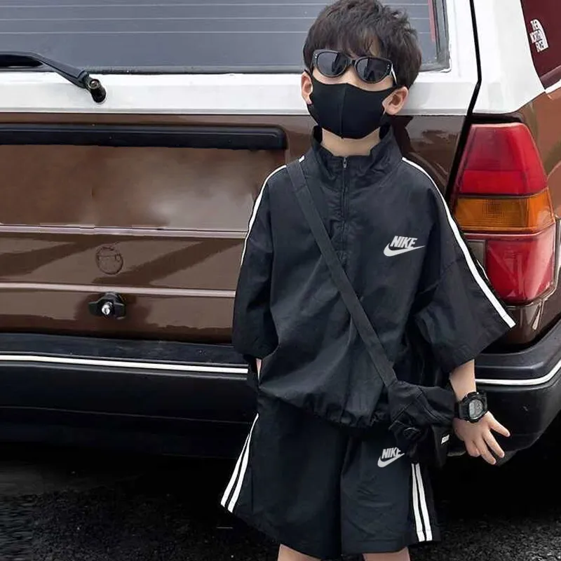 【100-150cm】二点セット 絶対欲しい カジュアル 快適 男の子 トップス+ショートパンツ セットアップ