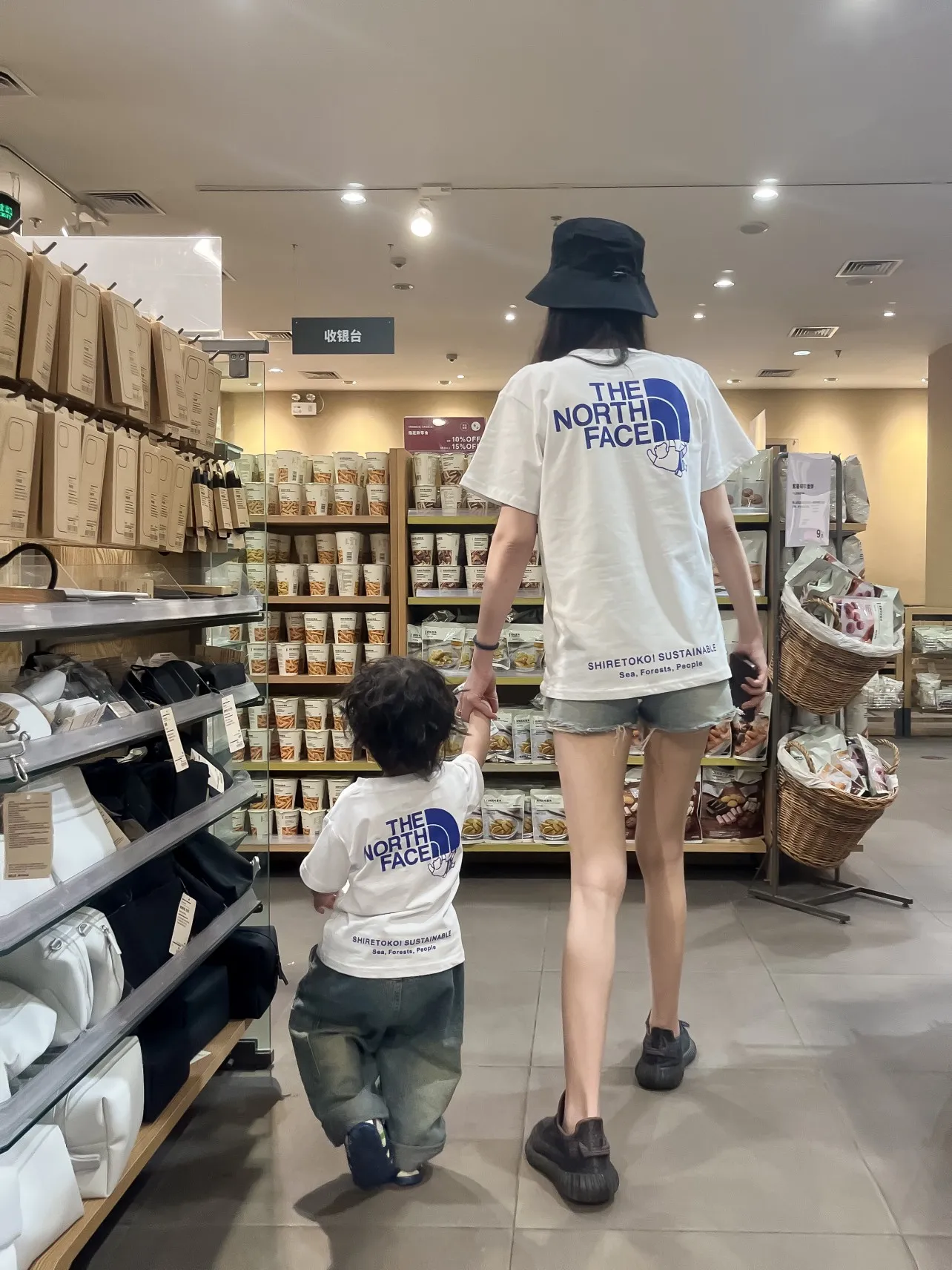 【90-160cm+親サイズ】コンフォート感抜群 カジュアル トレンド 親子ペア 半袖 Tシャツ