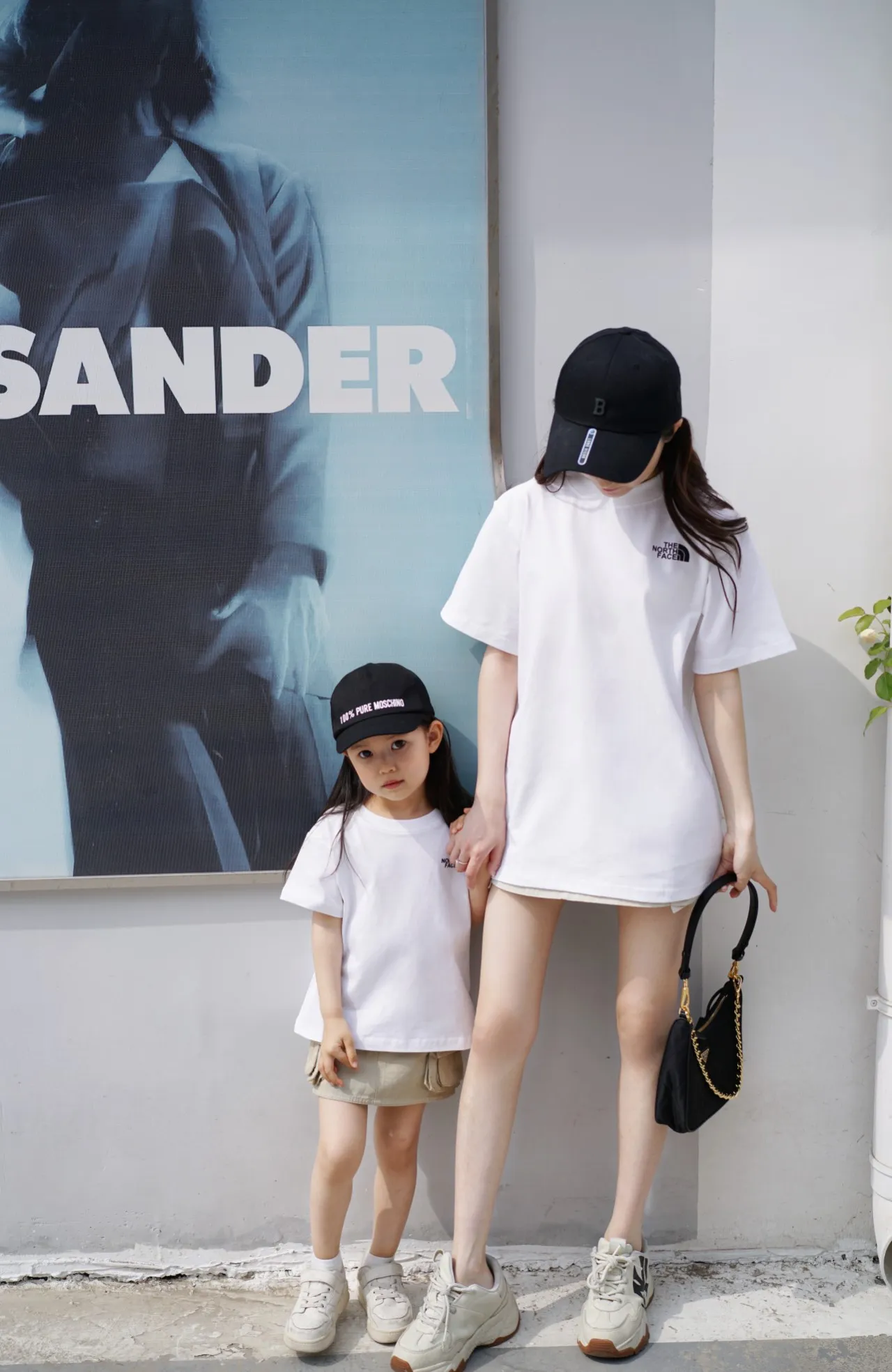 【90-160cm+親サイズ】コンフォート感抜群 カジュアル トレンド 親子ペア 半袖 Tシャツ