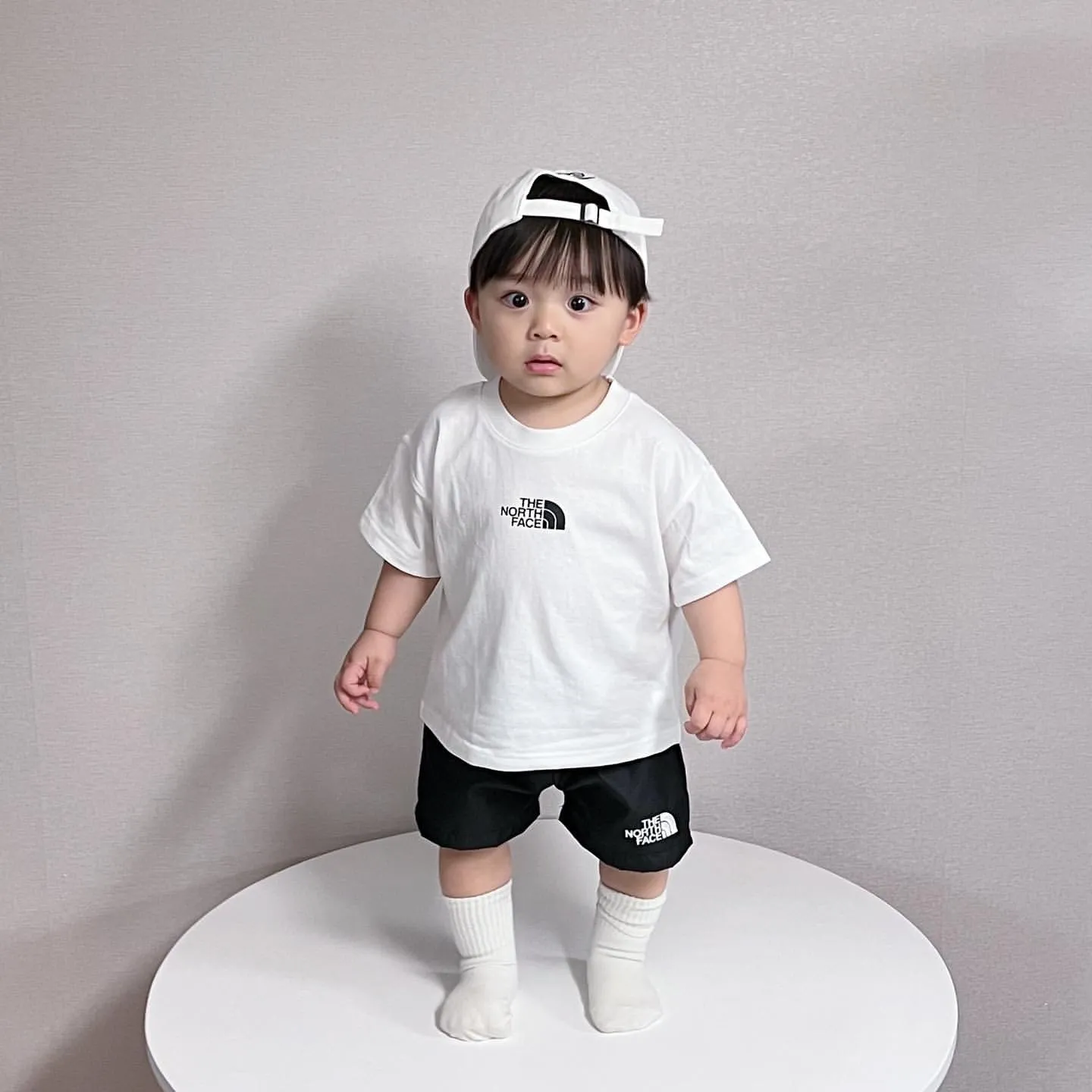 【80-130cm】シンプル 絶対欲しい 大人気 カジュアル Tシャツ