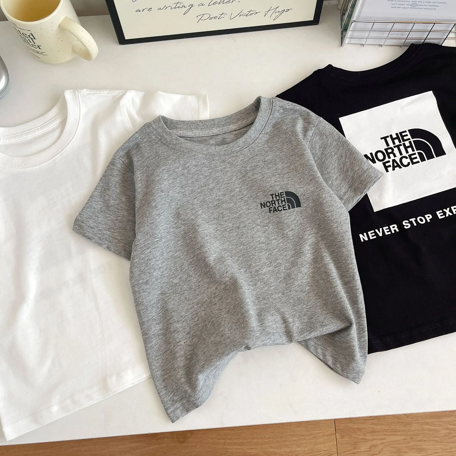 【90-160cm】今季も大注目 爆売れ中 カジュアル 着やすい 男女限らず 半袖 Tシャツ