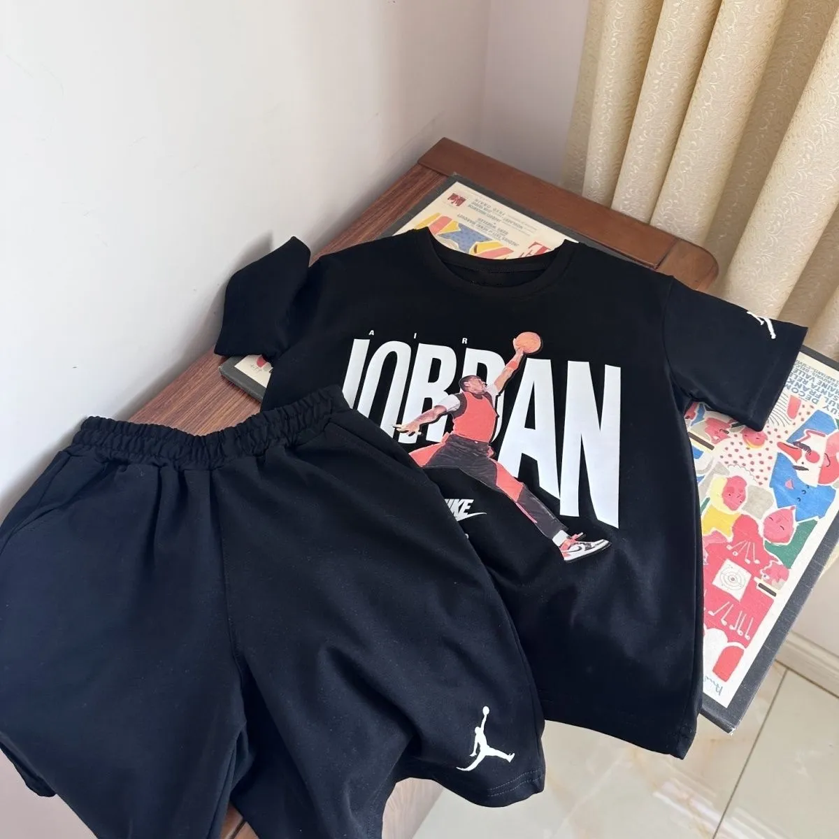 【90-160cm】二点セット 元気いっぱい 快適な着心地 キャラクター柄 Ｔシャツ＋ショートパンツ セットアップ