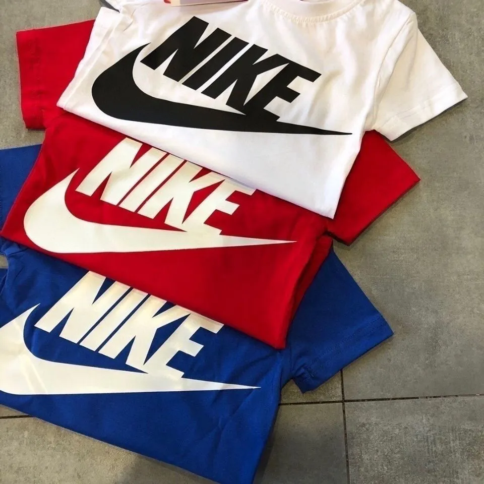 【100-160cm】二点セット よく売れる 大人気 トレンド  スポーティー 半袖Ｔシャツ＋ショートパンツ セット