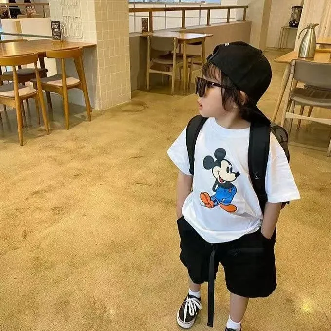 【90-160cm】絶対見逃さないで カートゥーン カジュアル 着心地抜群 半袖 Ｔシャツ