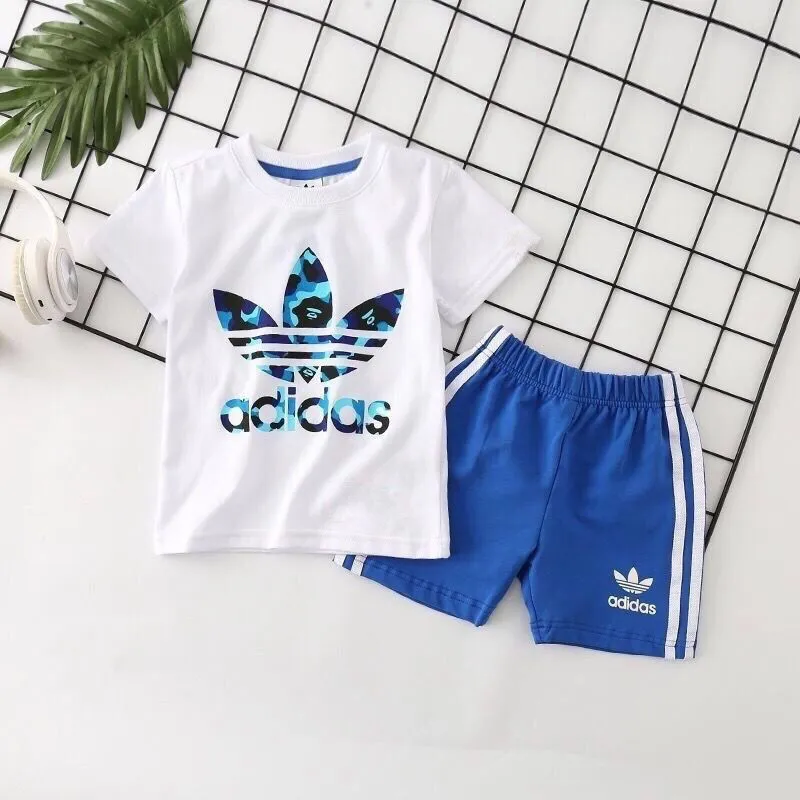 【100-160cm】二点セット 爆売れ中 カジュアル スポーティー 半袖Ｔシャツ＋ショートパンツ セットアップ