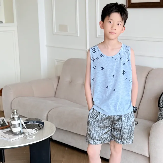 【100-160cm】人気爆発中 売れ筋 カジュアル シンプル 着やすい 男の子 タンクトップ