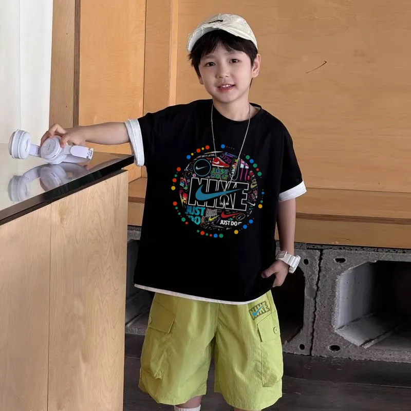 【90-150cm】人気上昇中 大活躍 スタイリッシュ 男の子 半袖Ｔシャツ＋ショートパンツ