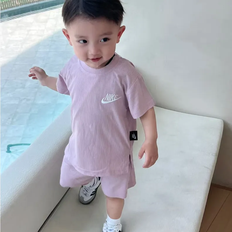 【80-130cm】二点セット 話題沸騰中 品質満点 通気性抜群 無地  半袖Ｔシャツ＋ショートパンツ セットアップ