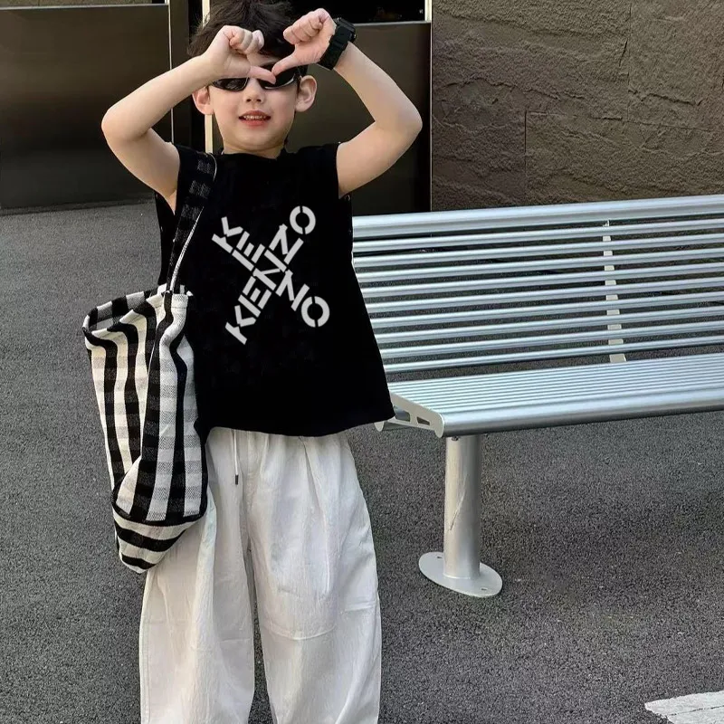 【90-140cm】話題沸騰中 大活躍 カッコイイ アルファベット 快適 男の子 タンクトップ