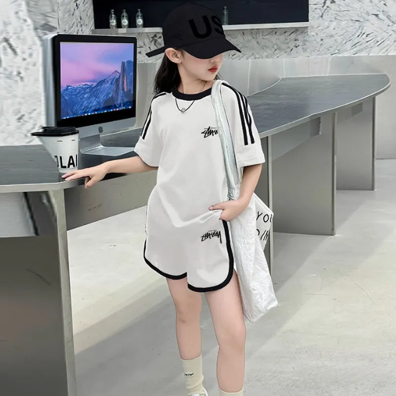 【90-160cm】二点セット 単品注文OK 好感度100% 快適 女の子 半袖 Tシャツ+ショートパンツ セットアップ