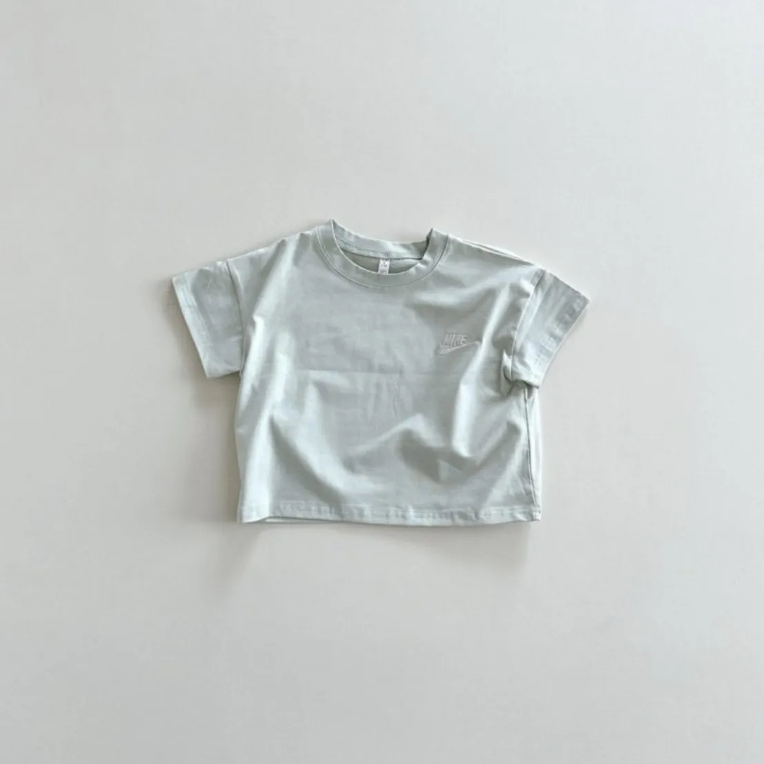 【80-130cm】売り切れ必至 売れ筋 カジュアル 刺繍 無地 肌触り良い 半袖 Ｔシャツ