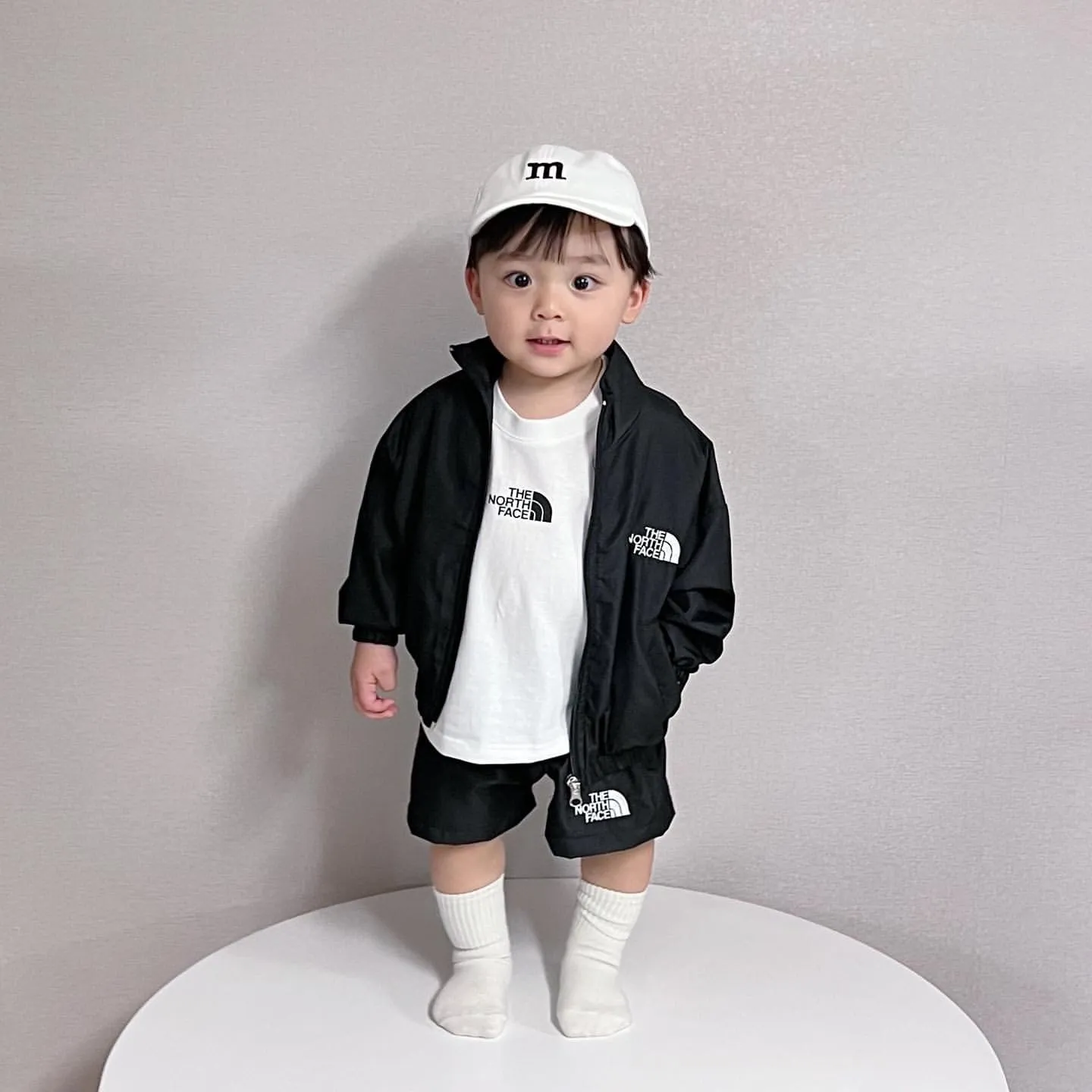 【80-130cm】二点セット デイリーにぴったり トレンド カジュアル アウター+ショートパンツ セット