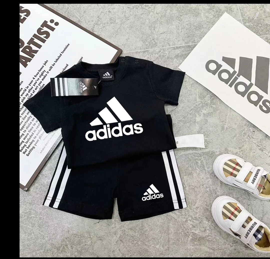 【66-100cm】二点セット 超人気商品 爆売れ中 カジュアル 多色展開 半袖Tシャツ+ショートパンツ セットアップ