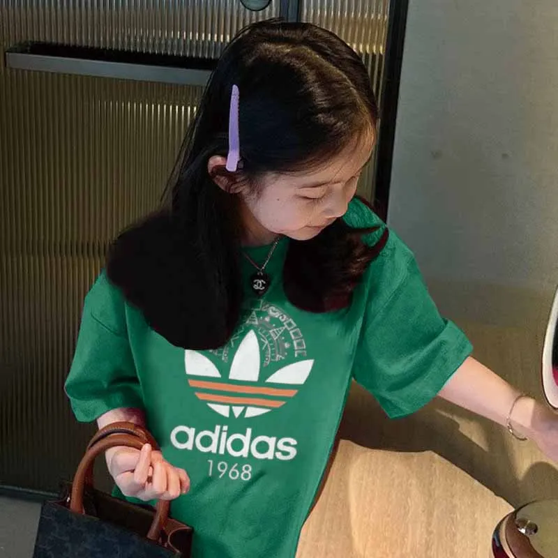 【90-160cm】絶対見逃さないで 大注目 トレンド  合わせやすい 女の子 半袖 Ｔシャツ