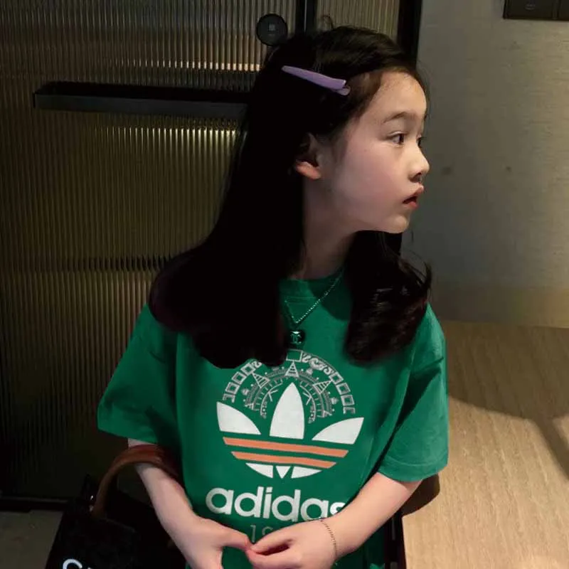 【90-160cm】絶対見逃さないで 大注目 トレンド  合わせやすい 女の子 半袖 Ｔシャツ