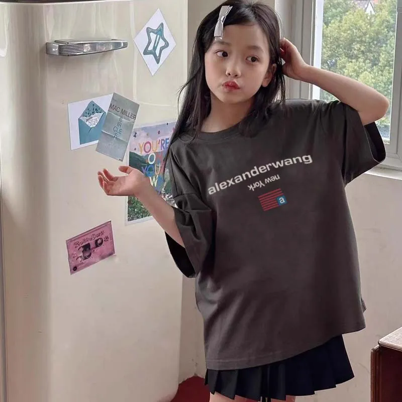 【90-160cm】SNS映えコーデに 好感度UP おしゃれ アルファベット 女の子 半袖 Ｔシャツ