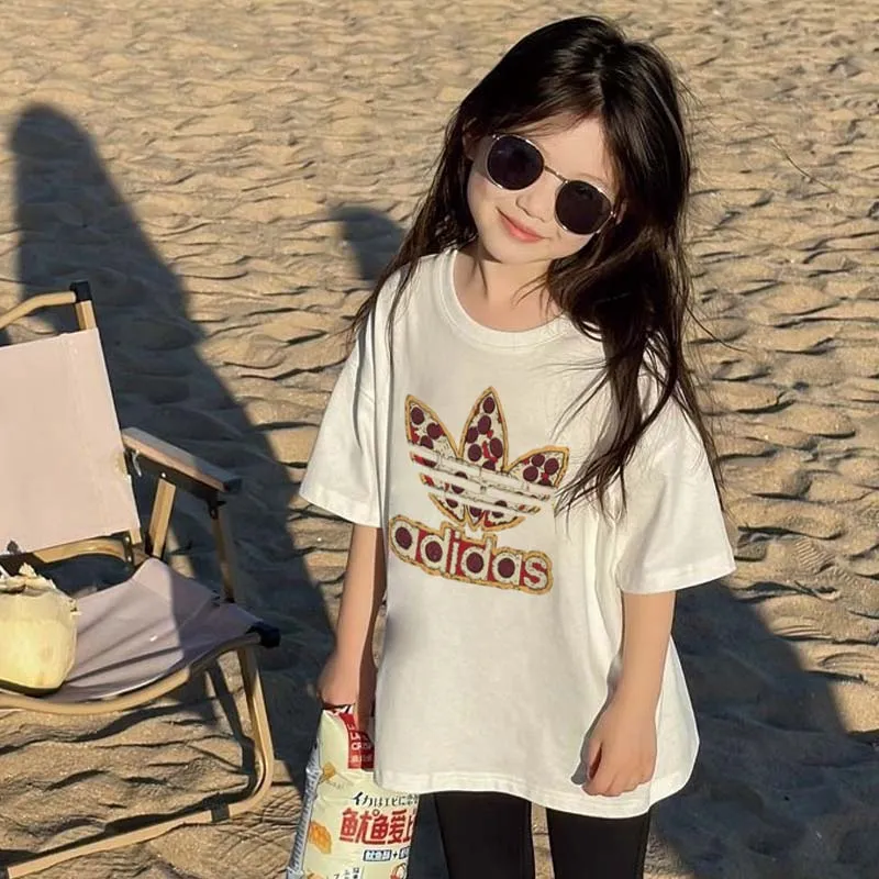 【90-160cm】絶対欲しい モード感アップ カジュアル 合わせやすい 女の子 半袖 Ｔシャツ