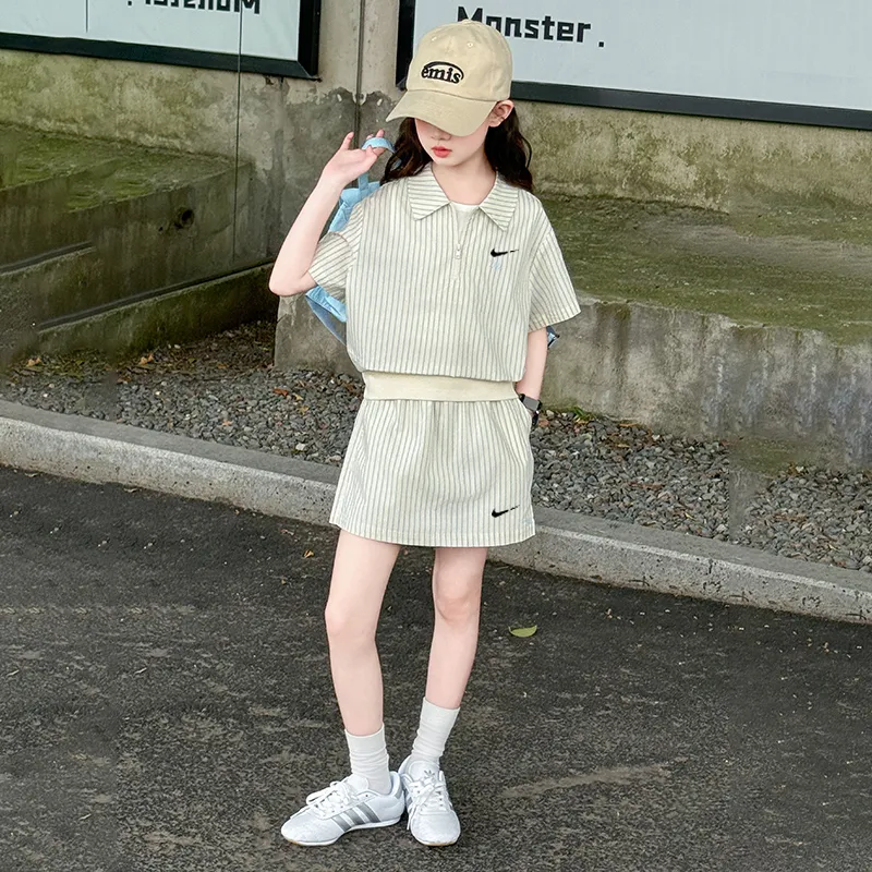 【120-170cm】二点セット よく売れる カジュアル スポーティ 女の子 半袖Ｔシャツ+スカート セットアップ