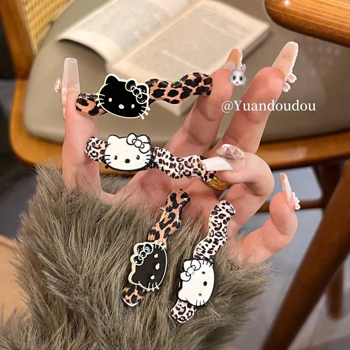 好感度100% 絶対欲しい 可愛い ヒョウ柄 キュート ヘアアクセサリー ヘアピン