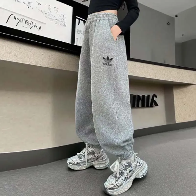 【90-160cm】リラックス感ある 新作 カジュアル 動きやすさ抜群  女の子 ボトムス パンツ