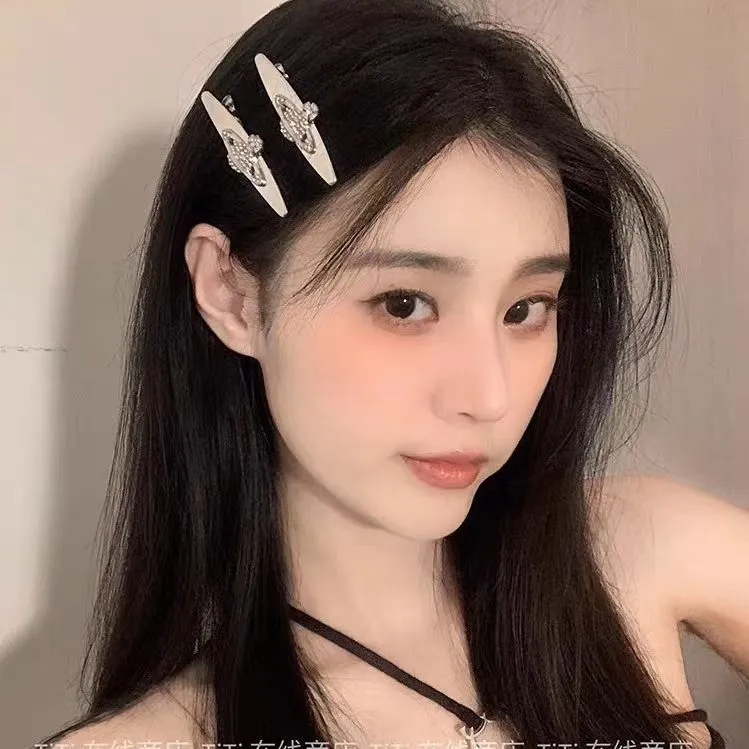 姉妹でおそろいも おしゃれ 大活躍 キラキラ ヘアアクセサリー ヘアピン